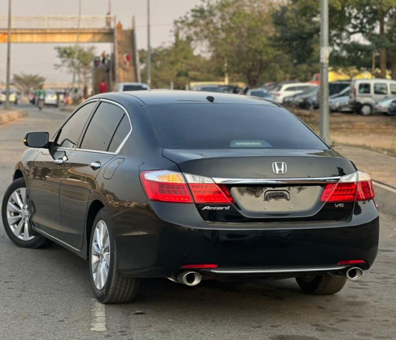 Thumbnail 3 of 2015 Honda Accord EX-L